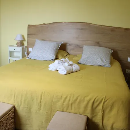 Entre Terres Et Vignes A La Ferme Avec Privatif En Champagne A Heure De Paris * Chatillon-sur-Morin