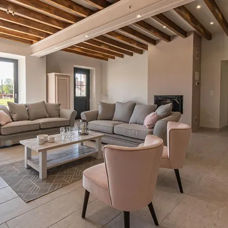 Сasa de vacaciones Entre Terres Et Vignes A La Ferme Avec Privatif En Champagne A Heure De Paris Chatillon-sur-Morin