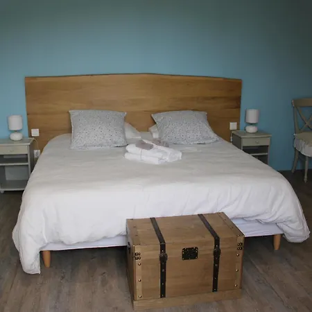 Entre Terres Et Vignes A La Ferme Avec Privatif En Champagne A Heure De Paris *